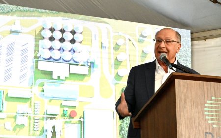 Imposto maior para importação de carros elétricos entra em vigor nesta segunda-feira