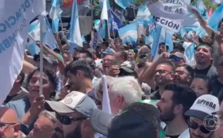 Justiça da Argentina suspende reforma trabalhista prevista no 'decretaço' de Milei