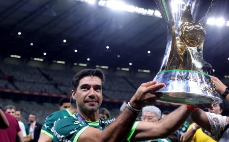 Abel Ferreira renova com o Palmeiras até dezembro de 2025